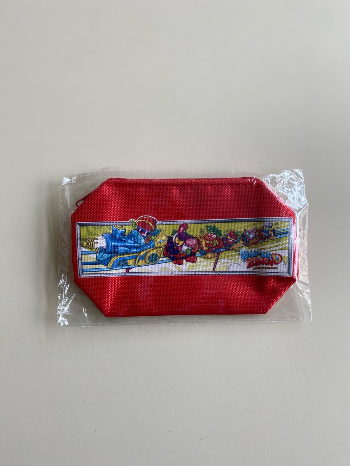 Estuche Rojo Superzings Serie 5